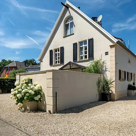 Gastewohnung Am See *